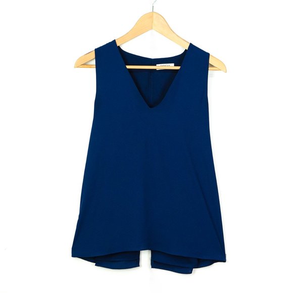 Babaton - Maddox Navy Sleeveless V-neck Blouse - Picture 1 of 1